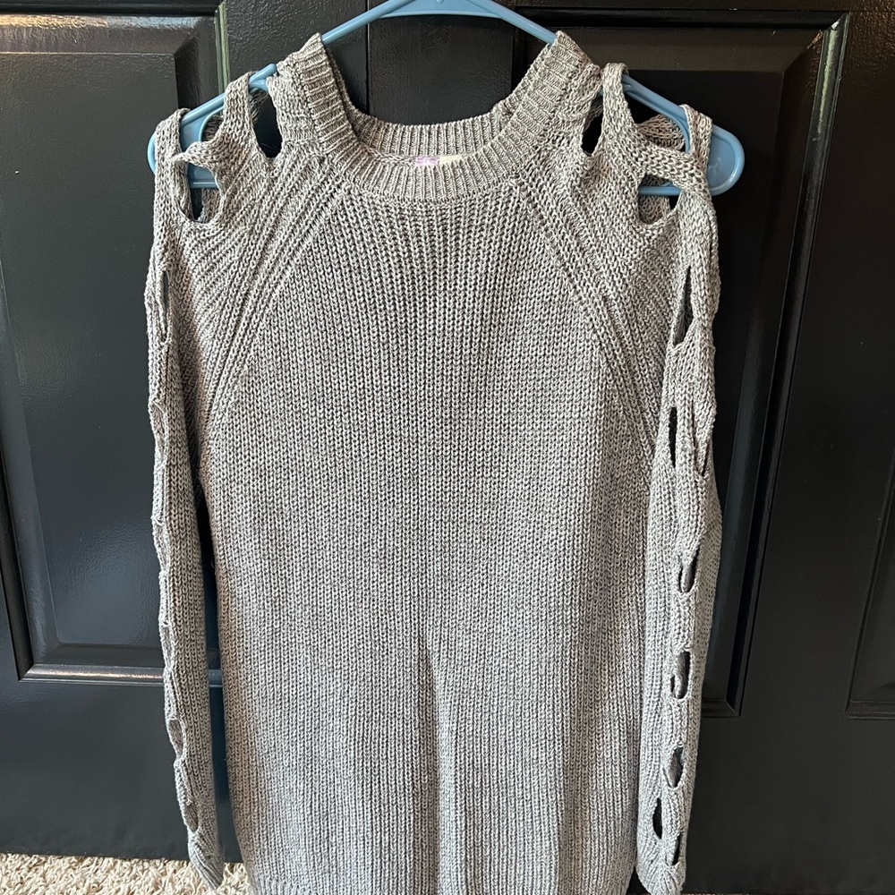 Alya Gray Sweater with Stylish Cut-Out Sleeves
